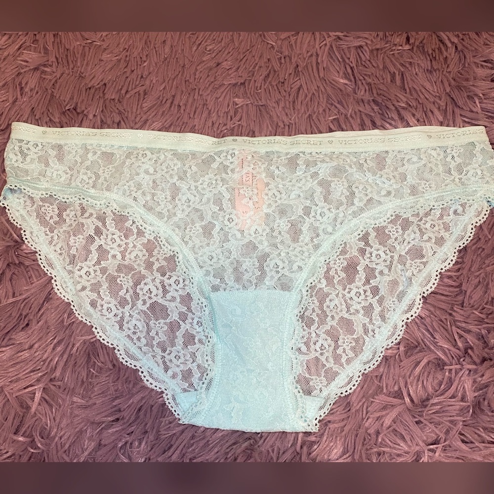 NWT Victoria’s Secret mint green lace panties